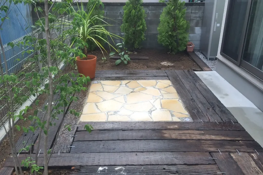 天然石(乱貼り石)